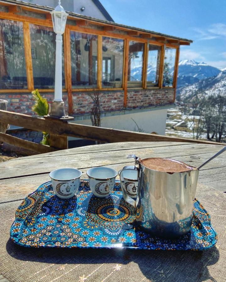 Konak Umoljani エクステリア 写真