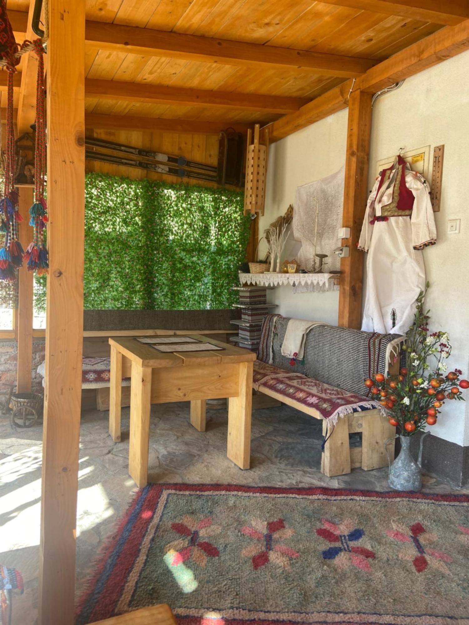 Konak Umoljani エクステリア 写真